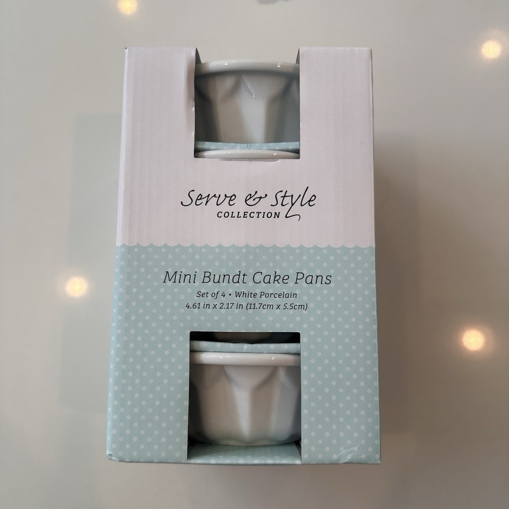 Serve & Style Collection Mini Bundt Cake Pans set of four white porcelain